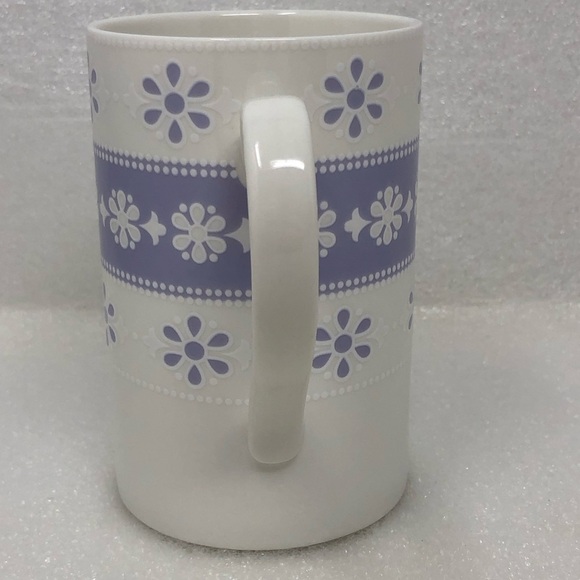 LENOX Mug Purple Lavender And White Flower Design Coffee Tea - Picture 4 of 8
